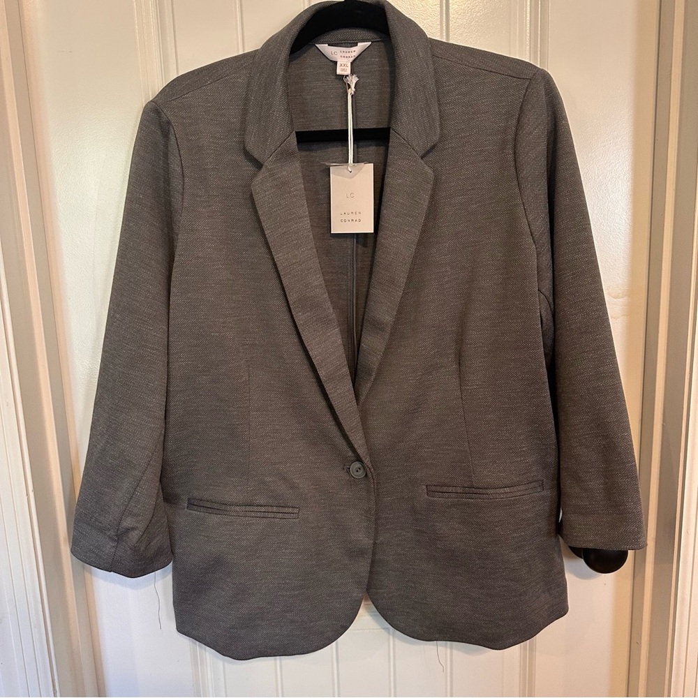 LC Lauren Conrad Grey Fitted Blazer